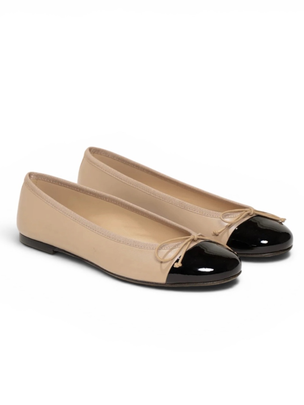 M Gemi The Rosa Ballet Flat in Beige Nappa with Black Patent | 40